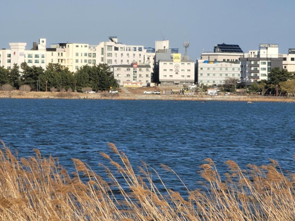 Hotel Yeogiuhtte Gyeongpo Gangneung Exterior photo